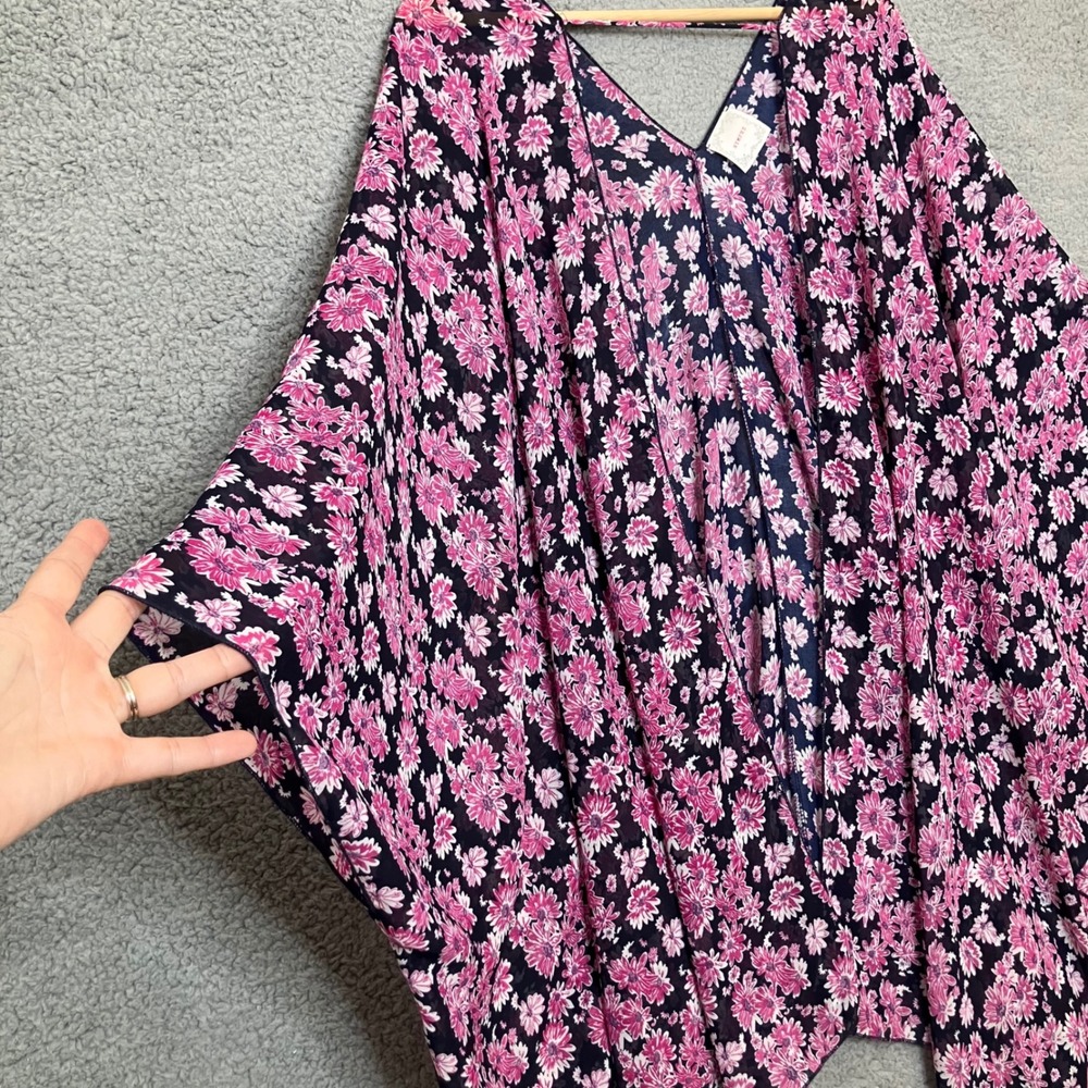 Nymphe Anthropologie Women OS Floral Kimono Wrap Navy Pink Daisy Sheer Cover Up - Picture 4 of 6